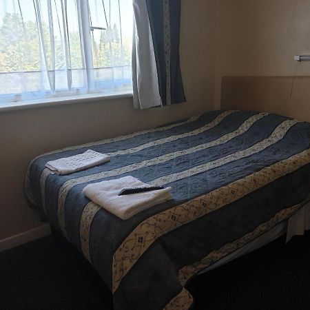 Elmhurst Hotel Reading Esterno foto